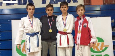 Pet odličja za varaždinski klub na karate turniru u Križevcima