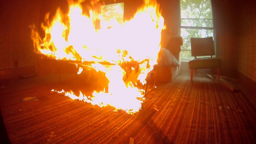 U spavaćoj sobi obiteljske kuće u Trnovcu požar zbog zapaljenja monitora i „tv receivera“