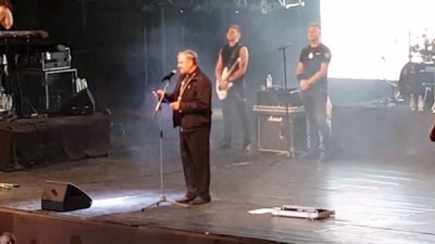 VIDEO Vlado Košić pridružio se Thompsonu tijekom koncerta i odrecitirao molitvu