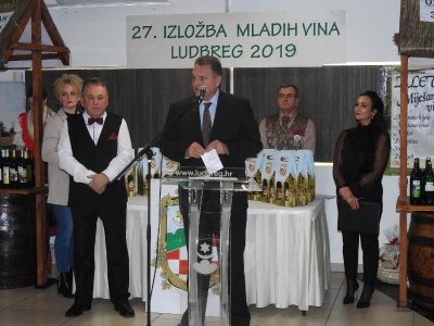 FOTO Čačić otvorio 27. izložbu mladih vina u Ludbregu: Dan bez vina je dan bez sunca