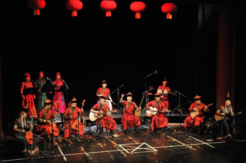 FOTO: Varaždin proslavio kinesku Novu godinu u HNK-u uz glazbeni ansambl HINGGAN