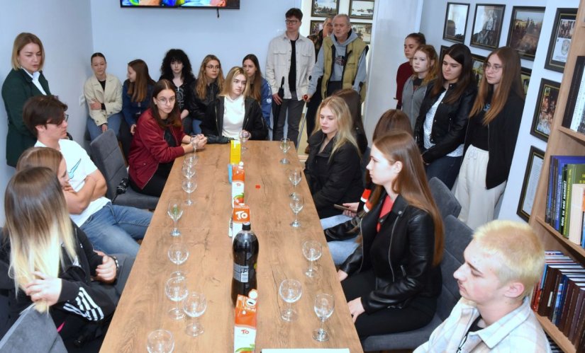 Ivanečki gimnazijalci posjetili Memorijalni centar Domovinskog rata Ivanec