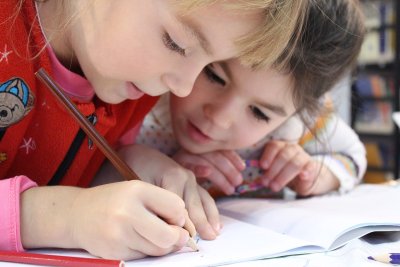 Od 2025. uvodi se devetogodišnja škola, Prijedlog odluke Nacionalnog kurikuluma predškole izazvao pretežno kritike