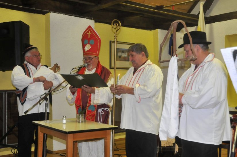 FOTO: Vinogradari u Sv. Iliji uz mlado vino veselo proslavili Martinje