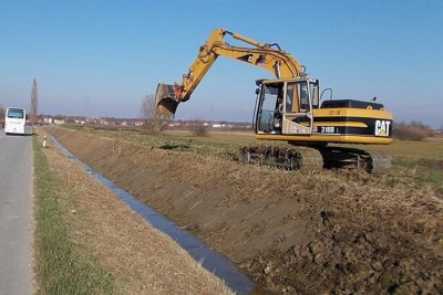 Nakon prekida radova u proljeće, nastavljeno uređenje potoka Beretinec