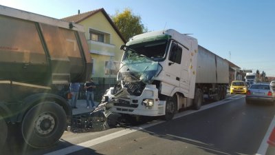 FOTO: Sudar tri vozila u Sračincu