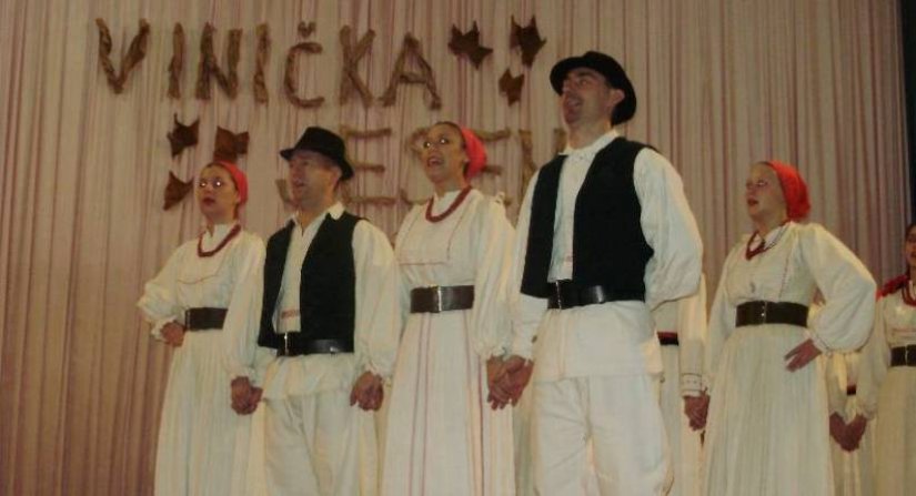 U subotu dođite i uživajte na međunarodnoj smotri folklora &quot;Vinička jesen&quot;