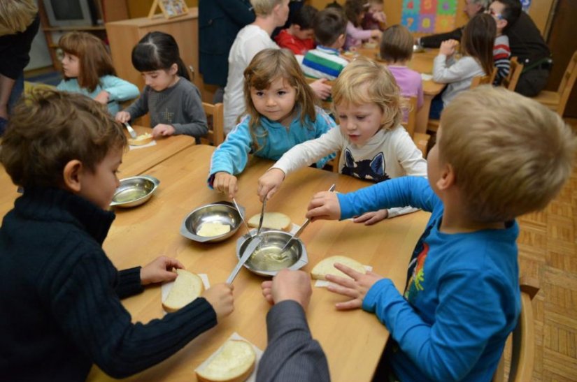 FOTO: &quot;Medeni&quot; doručak u trnovečkom vrtiću &quot;Zeko&quot;