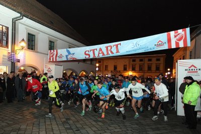 Novogodišnja utrka u Varaždinu po prvi puta i za hodače