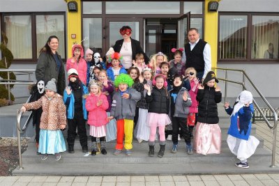 FOTO: Maškare iz vrtića „Zeko“ u posjetu načelniku