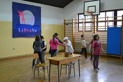 Kamenička škola ugostila 70 mladih glumaca, pjesnika i novinara
