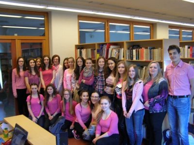 Stop vršnjačkom nasilju: Dan ružičastih majica u Prvoj gimnaziji