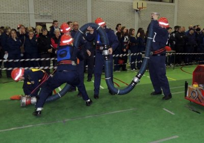 Državni rekord u spajanju usisnog voda na Memorijalu u Brezničkom Humu