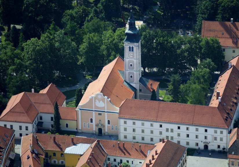 Utemeljen Kaptol katedralne crkve u Varaždinu