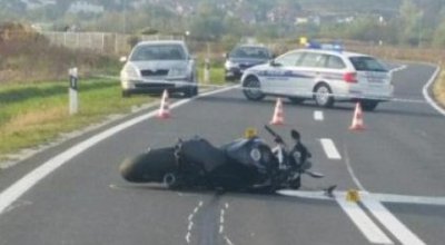 Sračinec: Motociklist (19) ozlijeđen u sudaru s autom, promet otežan