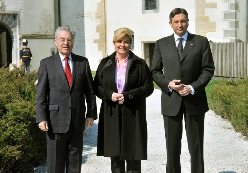 FOTO: Kolinda Grabar Kitarović u Varaždinu dočekala austrijskog i slovenskog predsjednika