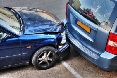 U sudaru dva automobila na Varaždin Bregu ozlijeđeno dijete (5)