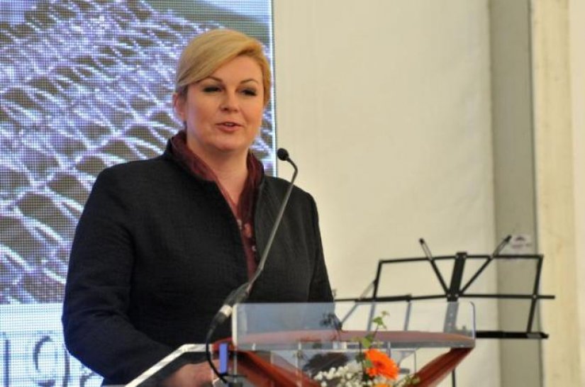 Predsjednica gubi potporu, njen rad podržava 45 posto ispitanika