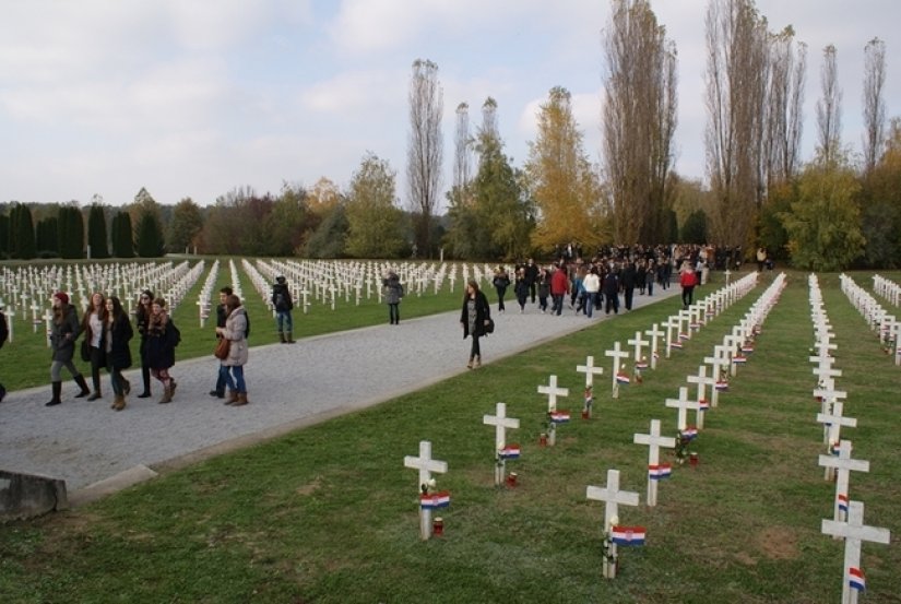 Posjet osmaša V. osnovne škole Varaždin Vukovaru