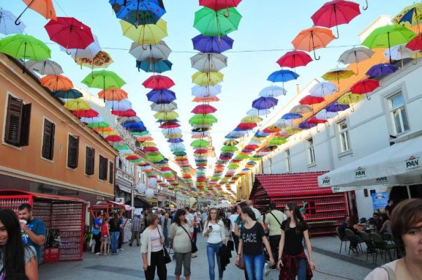 "Ulica kišobrana" lani je izazvala neviđeno oduševljenje turista