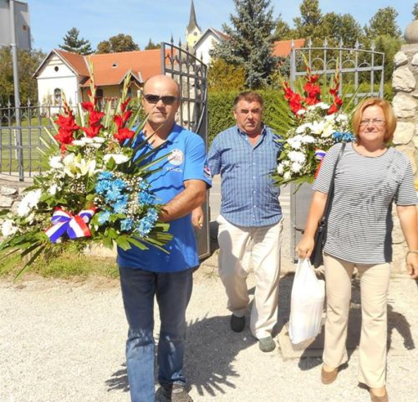 FOTO: Izaslanstvo Općine Vinica prisjetilo se poginulih branitelja