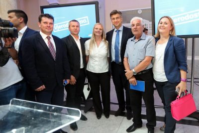 Plenković predstavio program: HDZ će biti središnja snaga razvoja Hrvatske