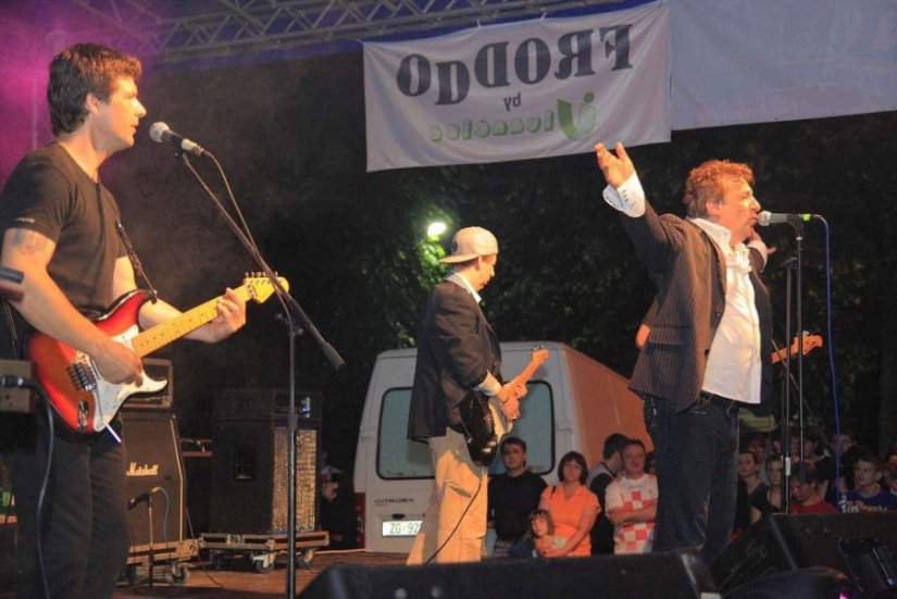 Koncert Prljavog kazališta u petak na ivanečkoj gradskoj špici