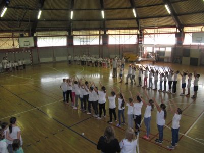 FOTO: OŠ Antuna i Ivana Kukuljevića u Varaždinskim Toplicama obilježila Hrvatski olimpijski dan