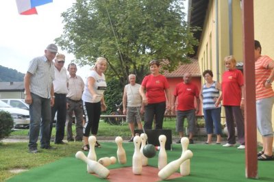 FOTO: Sportsko druženje umirovljenika u Cestici okupilo 110 sudionika