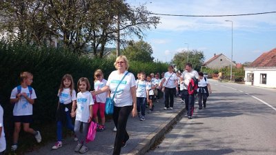 Gradonačelnik Lepoglave Marijan Škvarić priključio učeničkoj koloni koja je krenula put Ivančice