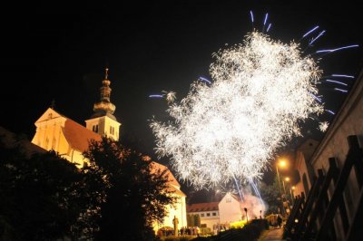 FOTO Uz veliki vatromet svečano otvoren 20. Međunarodni festival čipke u Lepoglavi