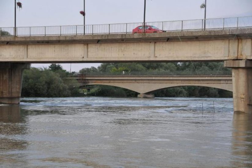 Varaždinski policajci otkrili tko je u svibnju bacio pelene u Dravu