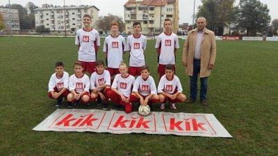 KiK Textilien tri garniture dresova poklonio Nogometnom klubu Novi Marof