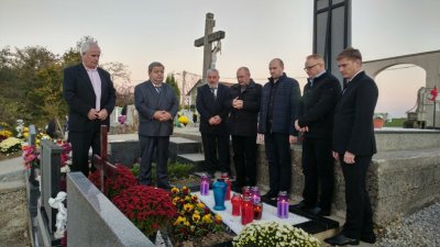 Delegacija Općine Cestica položila vijence za preminule sumještane