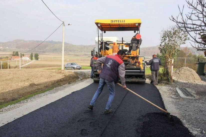 U tijeku modernizacija nerazvrstanih cesta na širem ivanečkom području