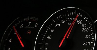 Akcija &quot;Brzina&quot;: Vozač jurio 105,3 km/h Ulicom braće Radić