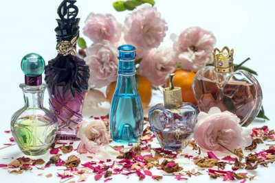 Lopov iz trgovine u Luminiju ukrao dvadesetak raznih vrsta parfema