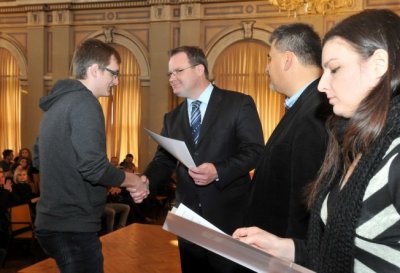 FOTO U HNK-u uručene stipendije za novih 186 studenata