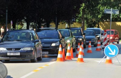 Vozači, oprezno u prometu obzirom na gužve zbog blagdana