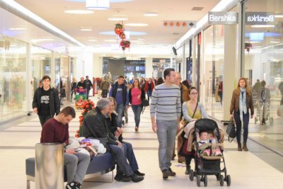 Veliko zimsko sniženje u trgovačkom centru Lumini