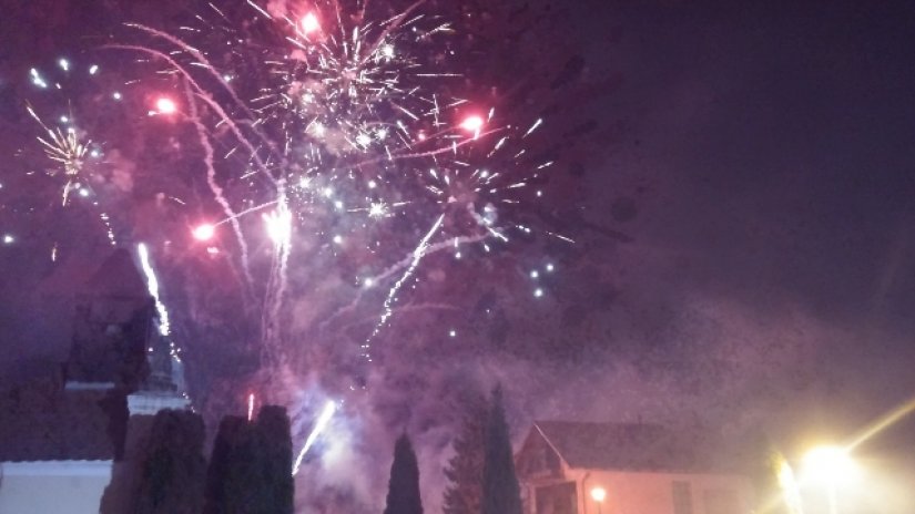 Doček Nove na otvorenom uz kuhano vino i vatromet i za mještane Vinice