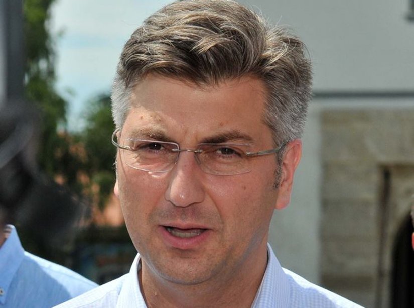 Plenković o oporezivanju studentskih zarada: Naći ćemo rješenje koje će zadovoljiti studente