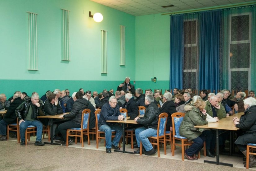 Na informativnom zboru u Sračincu riješene nedoumice uz politička podbadanja