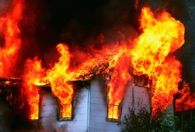 Šezdesetjednogodišnjaku iz Slivarskog izgorjelo krovište kuće