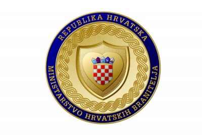 Ministarstvo poziva branitelje i djecu branitelja da se jave na natječaje za stipendije i druge