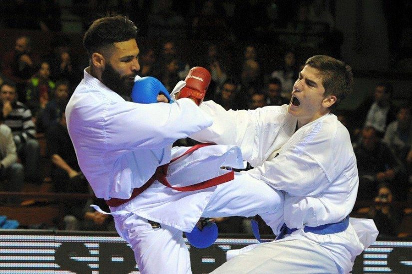 Enes Garibović (desno) nakon bronce i srebra okitio se i zlatom na EP za mlađe seniore