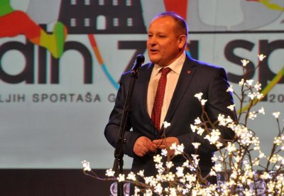 Alen Runac (HDZ) smatra da je dosta vlasti HNS-a u Varaždinskoj županiji