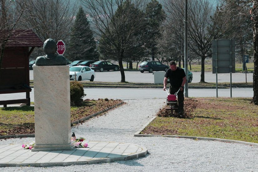 S dolaskom proljeća počelo uređenje javnih površina u Lepoglavi