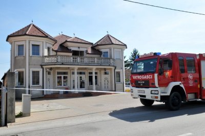 FOTO Skladište trgovine u Vinici izgorjelo zbog tehničkih razloga