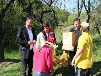 Lepoglavski čelnici podijelili pakete korisnicima socijalne pomoći